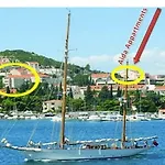 아파트 Aida And For Couples And Families Free Parking *
