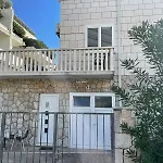 Aida And For Couples And Families Free Parking Apartmán *