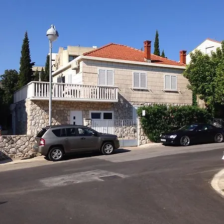 Apartment Aida And For Couples And Families Free Parking