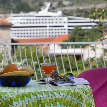 Aida And For Couples And Families Free Parking Dubrovnik