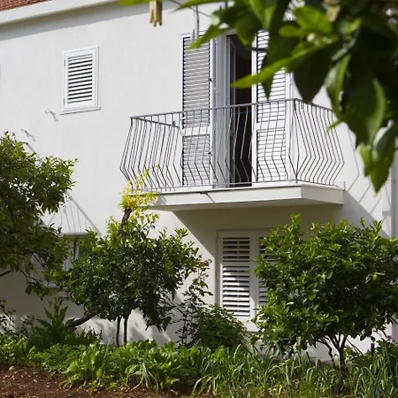 Aida And For Couples And Families Free Parking Dubrovnik