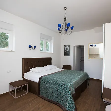 Apartment Aida And For Couples And Families Free Parking *