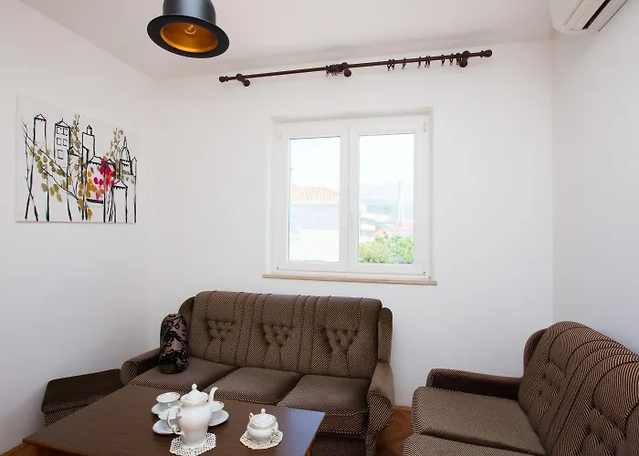 Apartman Aida And For Couples And Families Free Parking