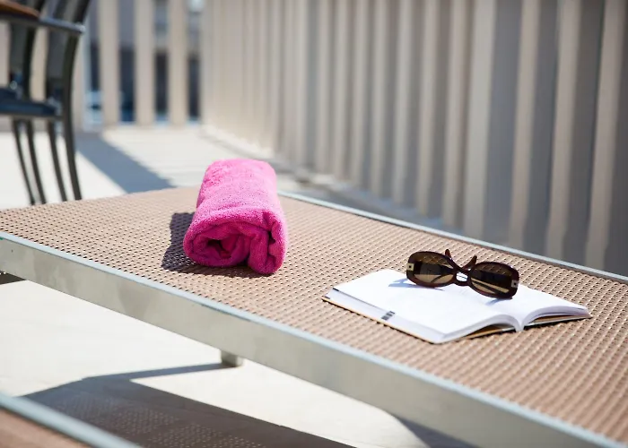 Aida And For Couples And Families Free Parking Apartman *