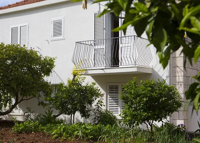 Aida And For Couples And Families Free Parking Dubrovnik