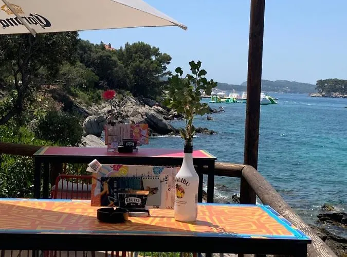 Aida And For Couples And Families Free Parking Apartment Dubrovnik