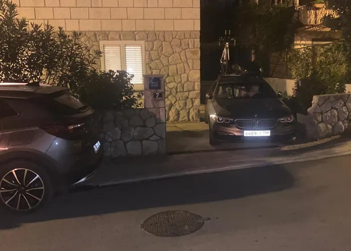 Aida And For Couples And Families Free Parking *