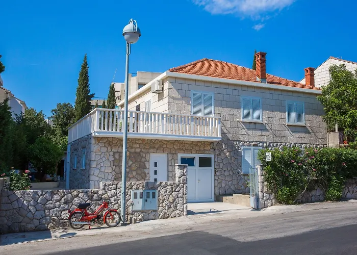 Aida And For Couples And Families Free Parking Apartment *